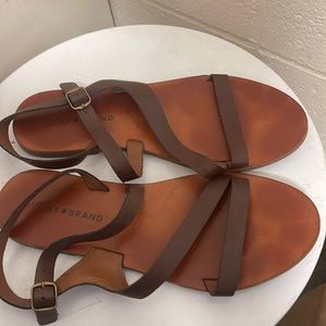 Lucky brand Alexcia brown strap sandal
